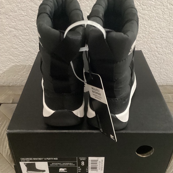 SOREL Whitney II Puffy Waterproof Boot (Toddler Kid), size 8 - Picture 7 of 9